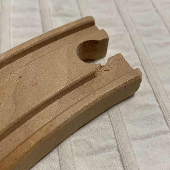 Wood Train Set - 16 Pieces - Picture 3 of 10